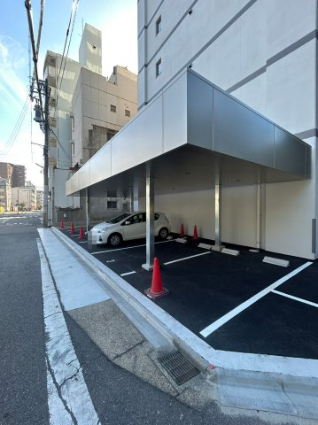 パルティール金山アネックス　名古屋市賃貸　仲介手数料無料の駐車場