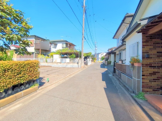 【新築分譲住宅】川越市山田の前面道路含む現地写真