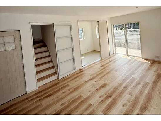 【居間・リビング】