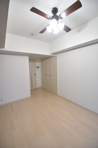 大阪市都島区都島中通２丁目の賃貸マンションの寝室