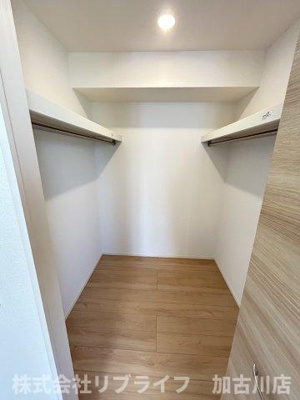 【収納】 | ベルフィオーレ平田 | 同物件206号室参照
