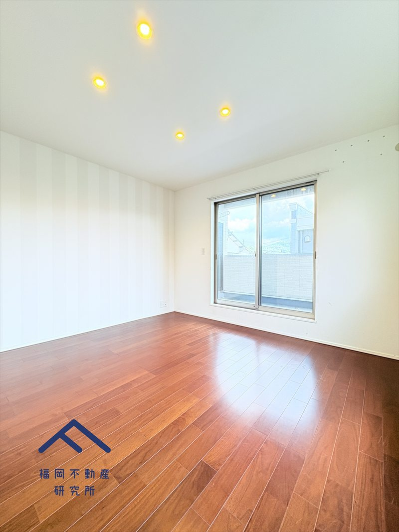 太宰府市五条１丁目　戸建ての洋室