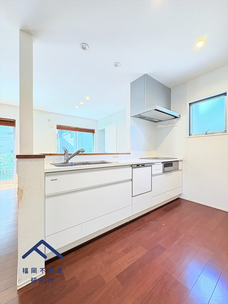 太宰府市五条１丁目　戸建てのキッチン