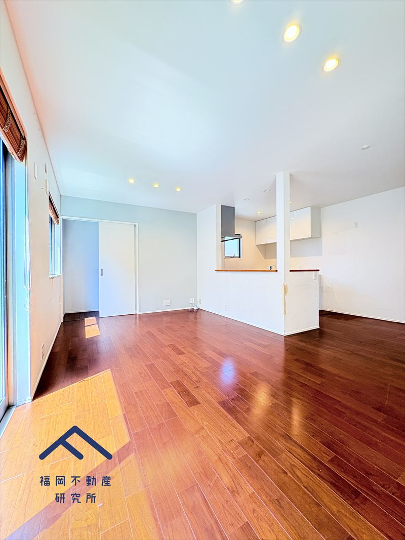 太宰府市五条１丁目　戸建ての居間・リビング