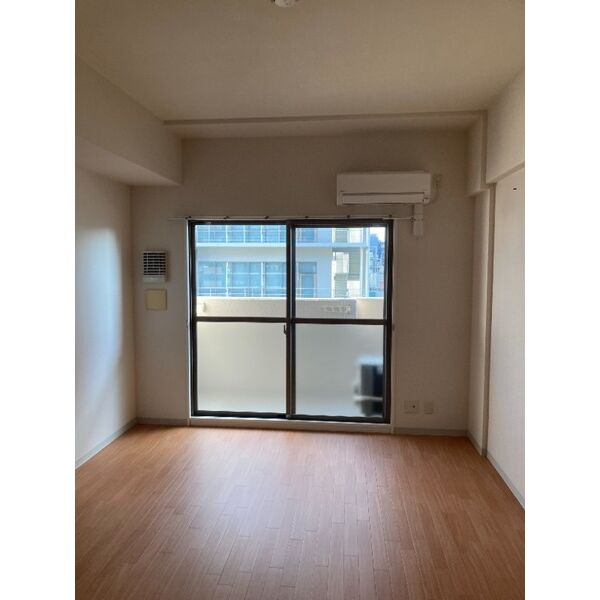 ア・ミュゼ新大阪の居間・リビング