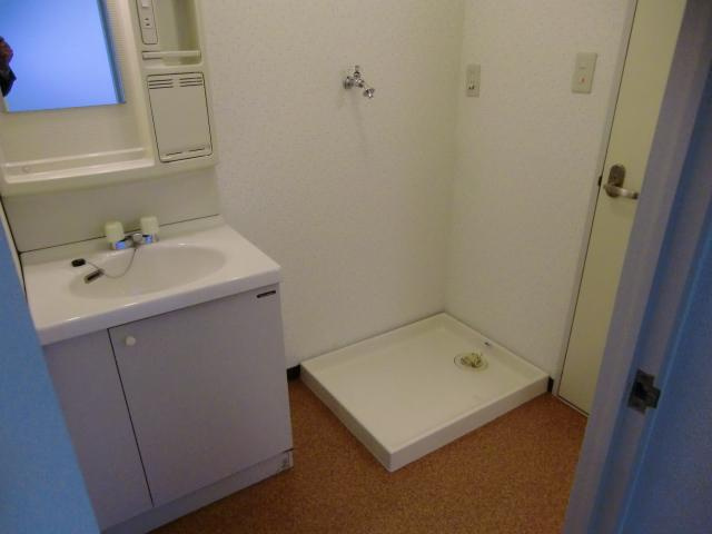 さいたま市大宮区天沼町１丁目の賃貸マンションの洗面所|コンパクトで使いやすい洗面所