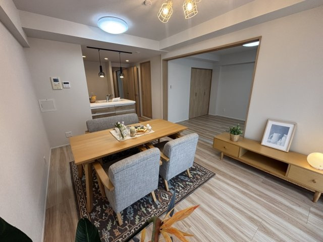 【居間・リビング】パレスヒルズ石名坂 