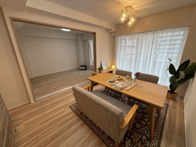 【居間・リビング】パレスヒルズ石名坂 