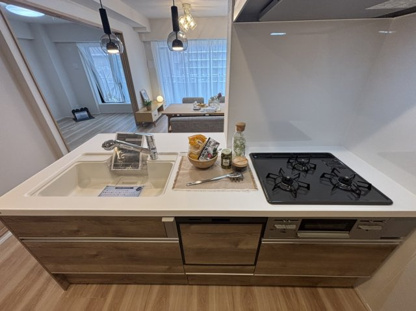 【キッチン】パレスヒルズ石名坂 