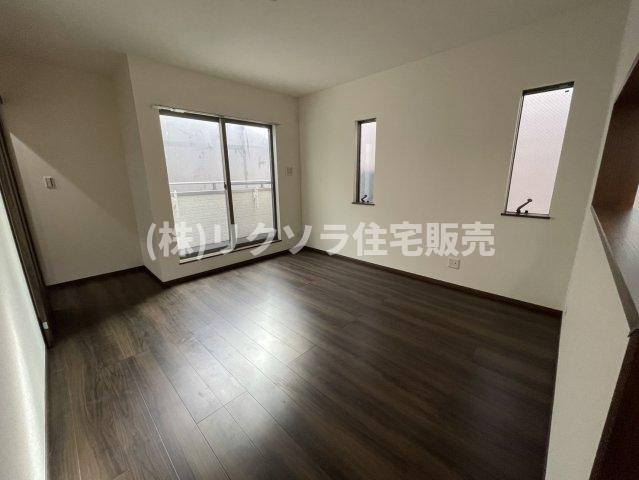 仁和寺町　未入居一戸建てのダイニング|LDK
■物件内覧・資金計画相談・住宅ローン相談、リフォーム相談、お問合せ受付中■
※当日・翌日のご内覧、ご相談はお電話でのお問合せがスムーズです！