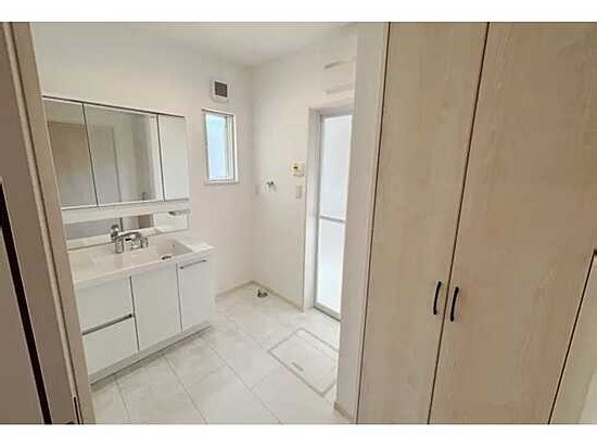 【独立洗面台】