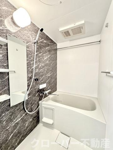 S-RESIDENCE中央町の浴室