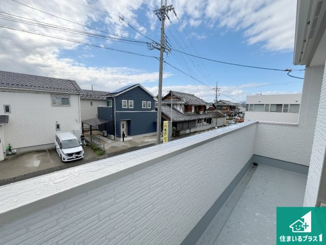 栗東市小柿　第2期　新築一戸建てのバルコニー|日当たりのよいバルコニー！お部屋が開放的に！