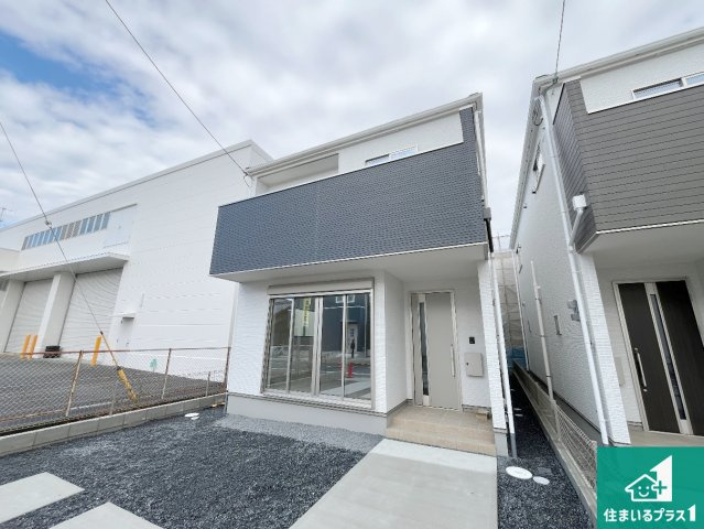 栗東市小柿　第2期　新築一戸建ての外観|お客様に長く安心して住んでいだだける事にこだわった家づくり！住んでからのアフターサービスにもしっかりと取り組んでいます！