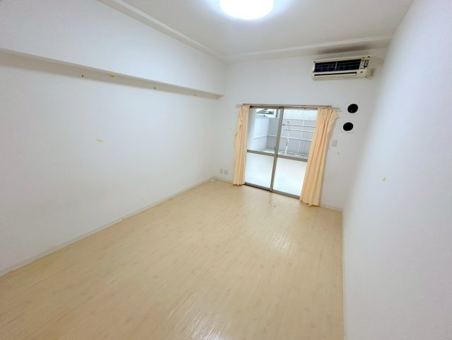 アリーヴィオの寝室