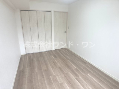 【洋室】 | サンライズマンション東村山第３ | 約5.5帖の洋室