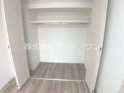 【収納】 | サンライズマンション東村山第３ | 約4.9帖の洋室にある収納