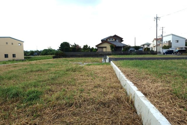 高崎市箕郷町下芝　全４区画分譲地　③の外観|北側道路を東から西方向