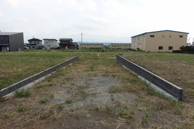 高崎市箕郷町下芝　全４区画分譲地　③の外観|北側道路を北から南方向