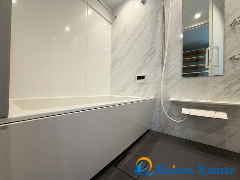 ライトタウン茅ヶ崎4号棟の浴室