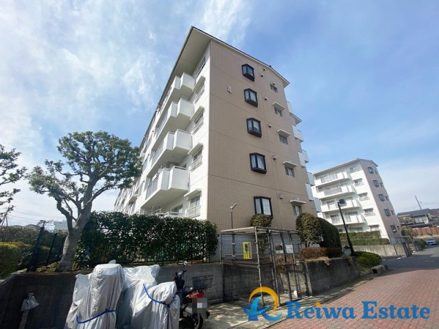 ライトタウン茅ヶ崎4号棟の外観