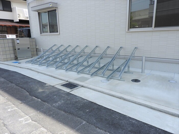 泉大津市式内町のハイツ