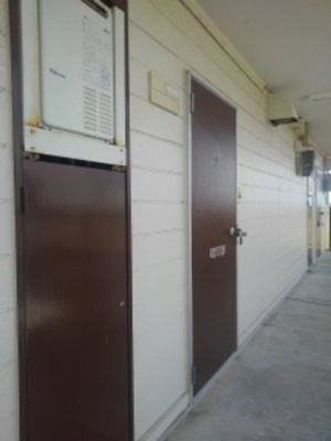 【エントランス】 | メゾンドパストラルＡ