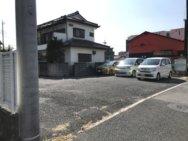 住宅、店舗、事務所、併用住宅も検討可能な売地の外観