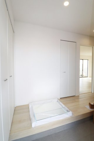 郡山市富田町大徳南第19　　　1号棟　　小山田小学校、郡山第6中学区の玄関