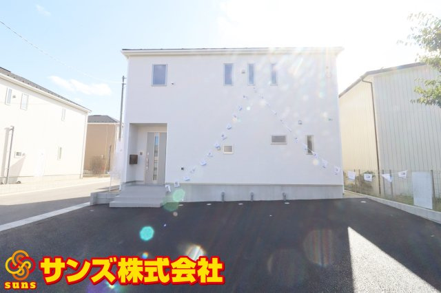 郡山市富田町大徳南第19　　　1号棟　　小山田小学校、郡山第6中学区の外観|北側から見た駐車場を含む外観