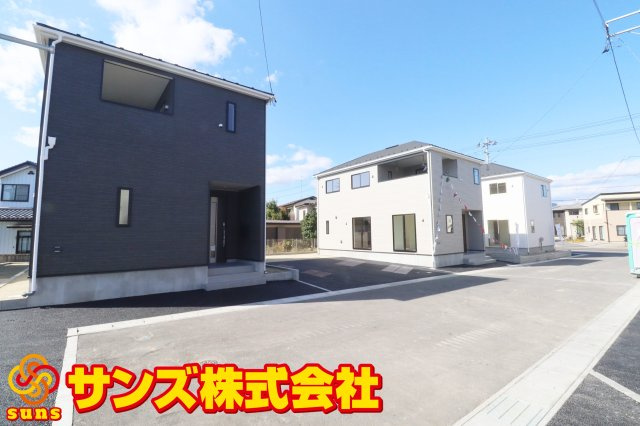 郡山市富田町大徳南第19　　　1号棟　　小山田小学校、郡山第6中学区の外観|南東側から見た区画全体♪