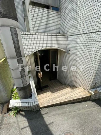 【エントランス】 | メゾンドネージュ