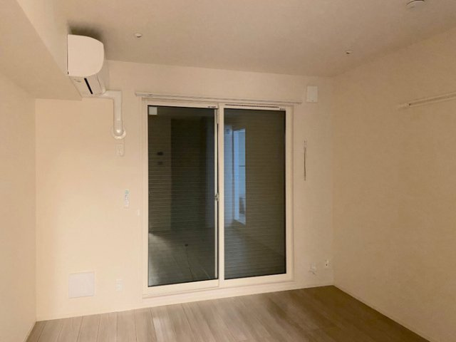 クレール藤沢Ⅱの寝室|防犯シャッター