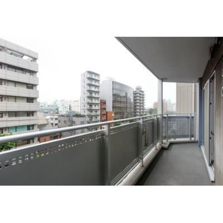【バルコニー】 | トレステージ目黒