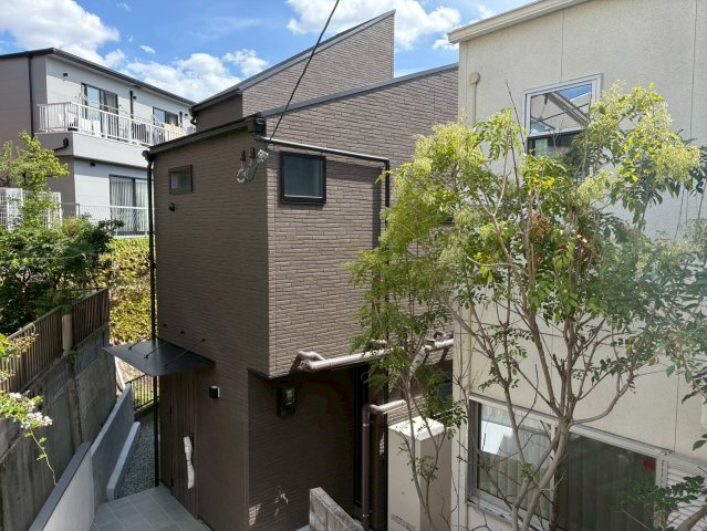 甲陽園東山町の外観