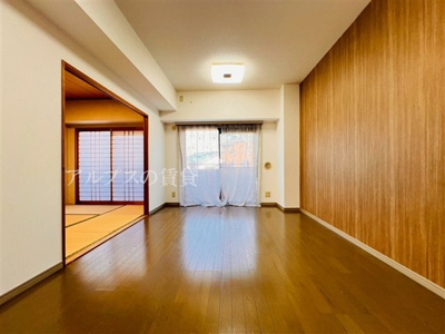 【居間・リビング】 | ライオンズガーデン横浜蒔田