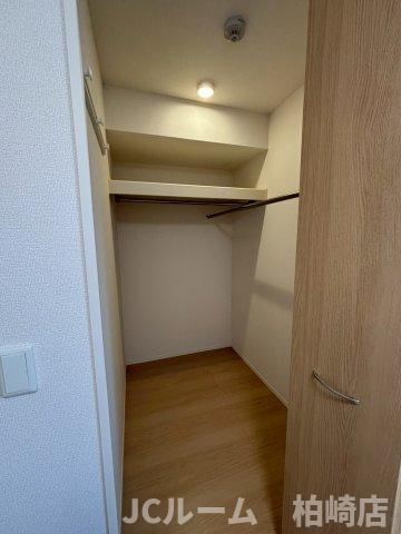 柏崎市三和町のアパートの収納