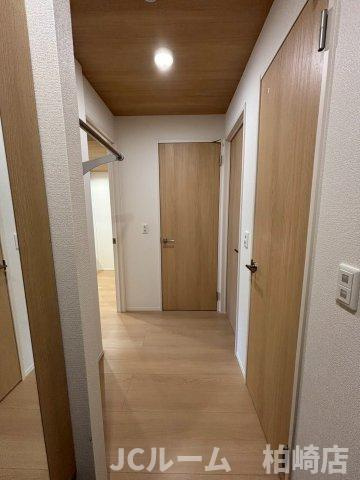 柏崎市三和町のアパートの内装