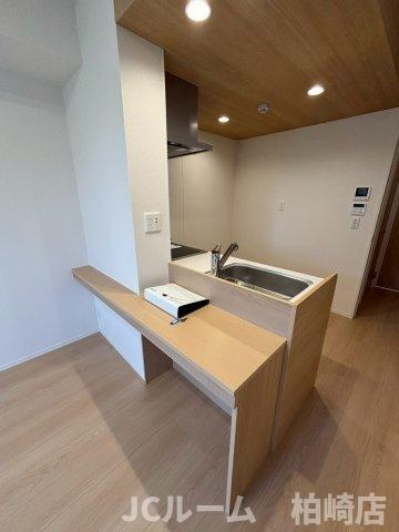 柏崎市三和町のアパートのキッチン