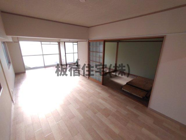 【居間・リビング】 | 宝田マンション