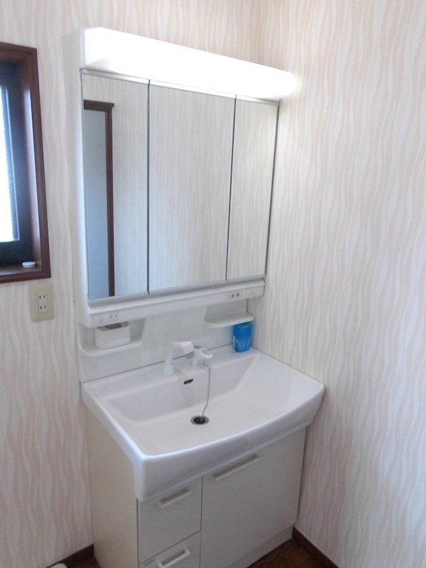 登貴和ハイツの洗面所