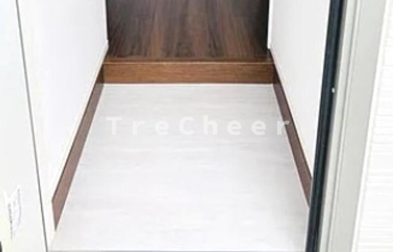 ブリッジ23(BRIDGE23)の玄関