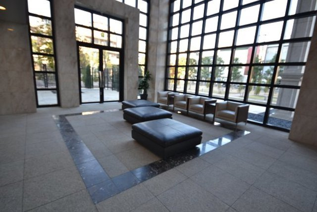 MFPR目黒タワーのロビー