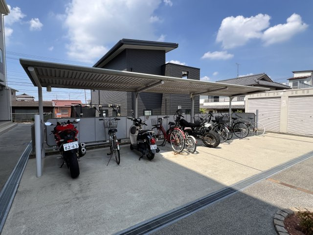 Ｔ・ＫレジデンスⅠのその他共用部分|自転車置き場