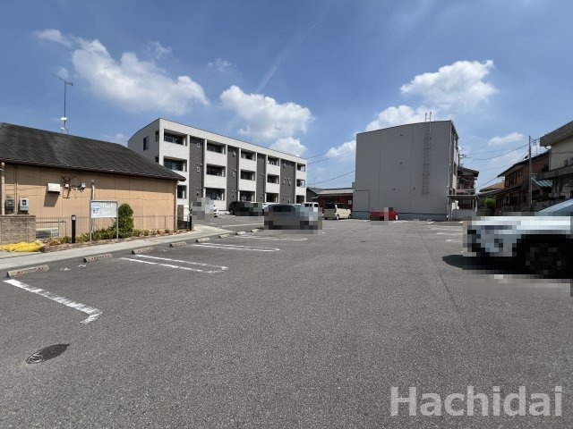 Ｔ・ＫレジデンスⅠの駐車場