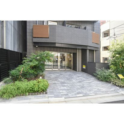 nido上野のエントランス