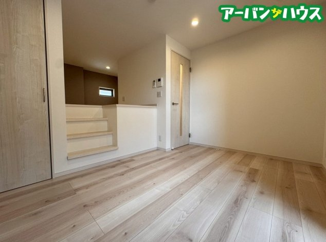 ADC高島ル・シエルの居間・リビング