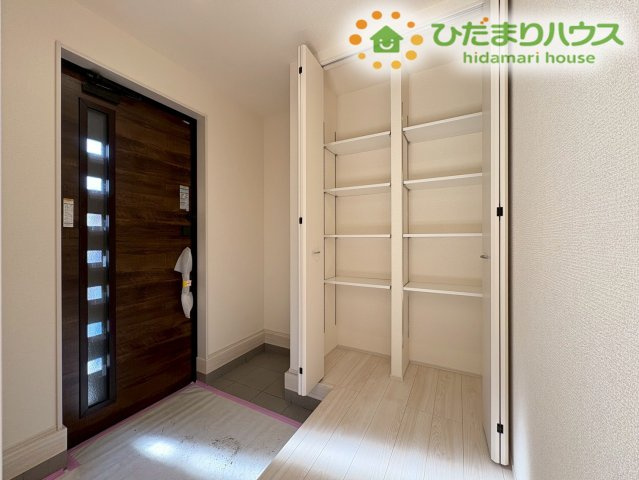 熊谷市宮本町第2　新築一戸建て　リーブルガーデン　01の洋室