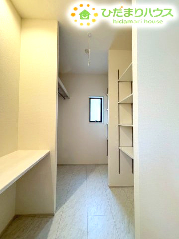 熊谷市宮本町第2　新築一戸建て　リーブルガーデン　01の独立洗面台