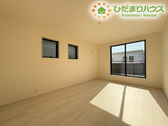 熊谷市宮本町第2　新築一戸建て　リーブルガーデン　01の寝室